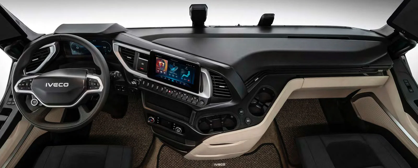 Орієнтований на водія дизайн, що забезпечує неперевершений комфорт та безпеку