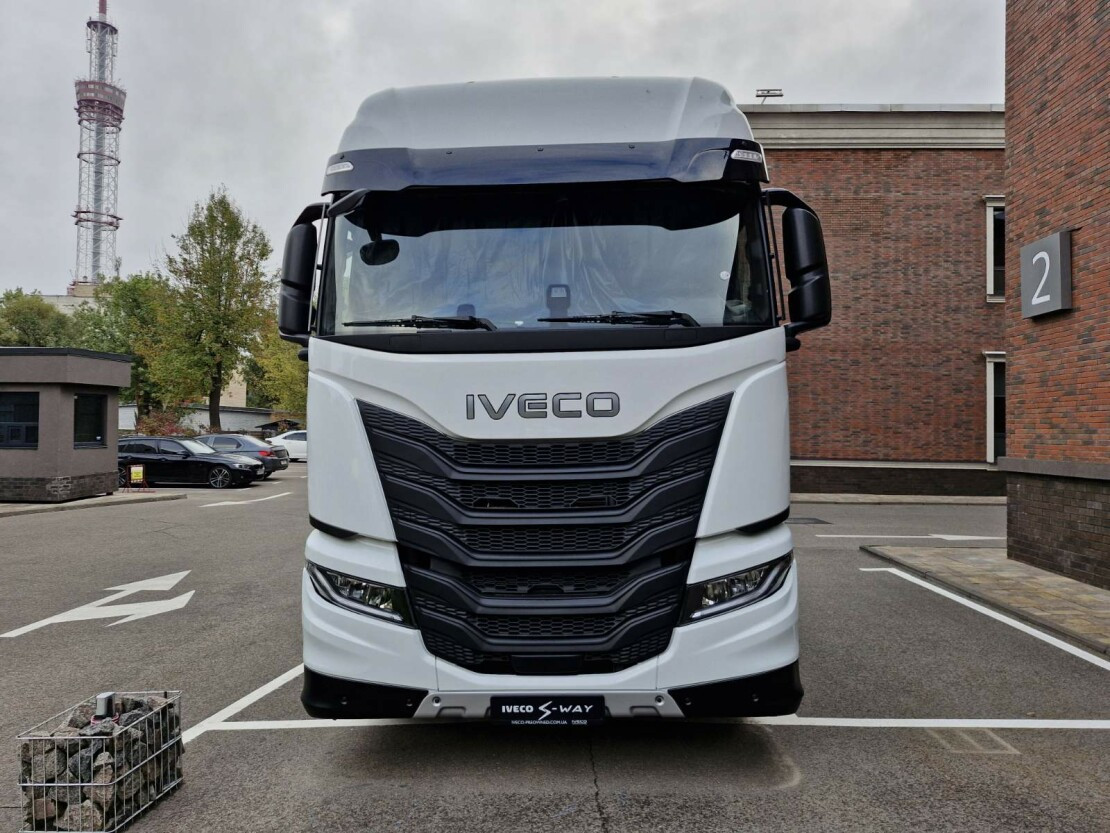 IVECO S-WAY AS440S46T/P Фото #4